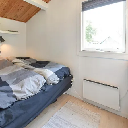בית נופש Three-bedroom Holiday In